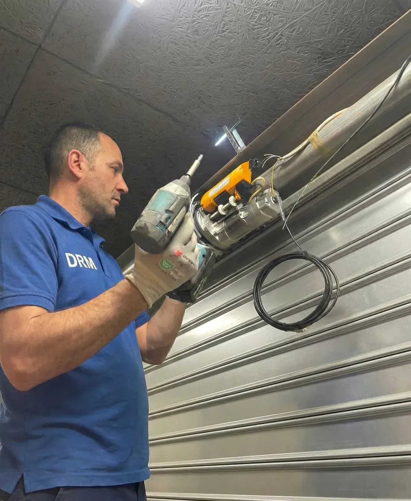 Motorisation de rideau métallique à Marseille 1